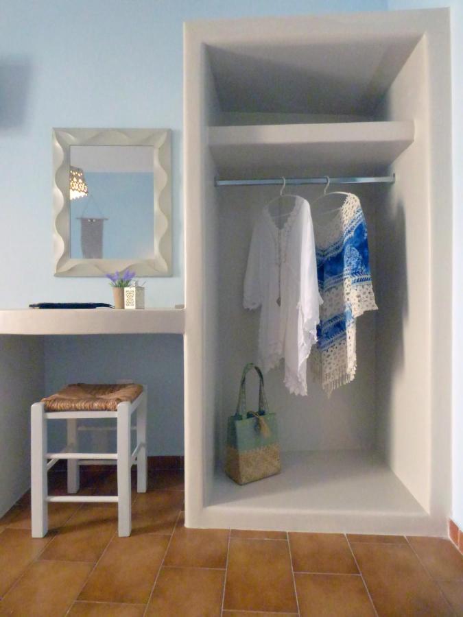 Tasoula Guest House Adamantas  Екстериор снимка
