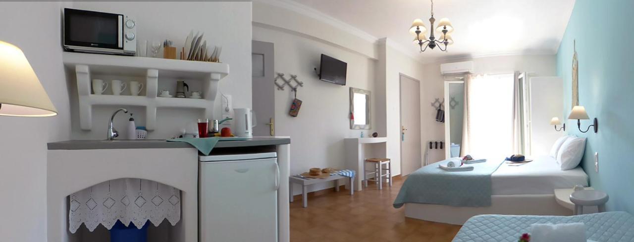 Tasoula Guest House Adamantas  Екстериор снимка